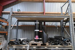 Stort parti tagpapruller i anbrud 