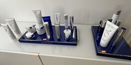 Div. Hudpleje + 2 Stk. Glasbakke ZO SKIN HEALTH