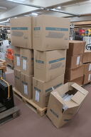 10 kasser med paprør