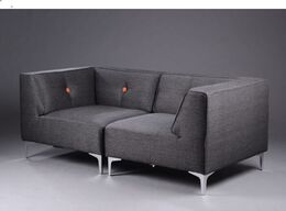 Ny 2 personers modulsofa i koksgrå. Designet af Morten Voss.  (læs beskrivelse)