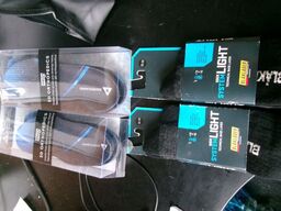 2 sæt såler, 2 sæt strømper