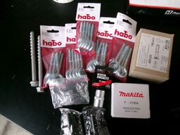 Div. Skruer, bolte, øskner mm