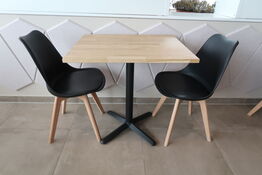 Cafebord med 2 stk. stole