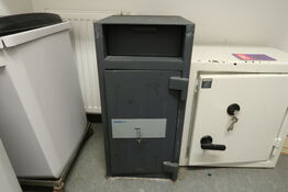 Pengeskab, Chubb safes med nøgle