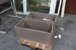 2 stk hyldekasser mv.