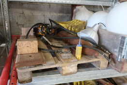 Palle med hydrauliskværktøj