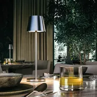 Opladelig bordlampe LIGHTS COPENHAGEN Helsinki SØLV