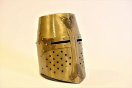 Europæisk middelalder krigshjelm - AH-155 - passer alm. Hovedstørrelse - håndlavet