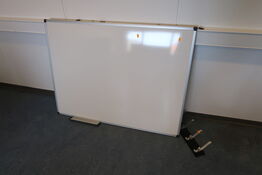 2 stk. whiteboards