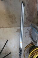 2 stk. støttestænger til støvvæg