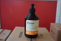48 stk. INSIGHT shampoo 400ml. ID: IAO034/01