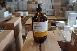 18 stk. INSIGHT shampoo 900ml. ID: IDR210