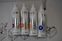 Kasse med hårfarve, Artego, 200ml.