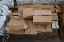 Palle med div. hårprodukter fra bl.a. INSIGHT 