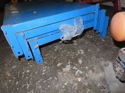 3 stk. hylder/ opsatser