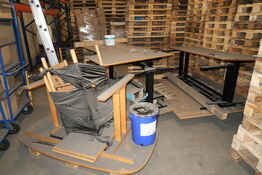 Div. El. hæve/sænke skriveborde, spisebord m.m.