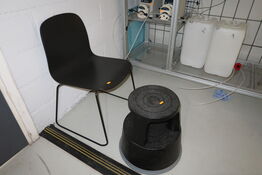 Elefantfod samt mødestol