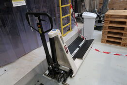 Sakseløfter med special beslag MAN LIFT