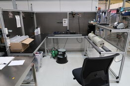 Arbejdsbord/station uden indhold