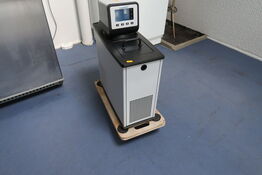 Refrigerated Circulating Baths VWR AD 7L R-20