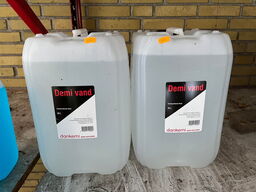 20L demiraliseret vand