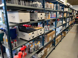 Stort sortiment plejeprodukter til biler