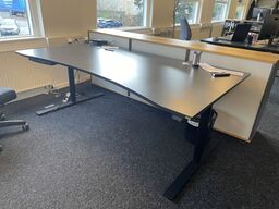 Hæve/sænkebord KINNARPS