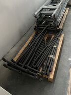 5 stk. Tøj stativ - bøjler stativer vvs rør stil kan indstilles i højden