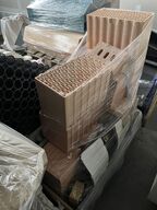 Byggematerialer - 2 paller med diverse byggematerialer, sten og tag tegl