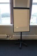 Whiteboard på stativ