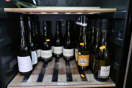 16 flasker blandet vin