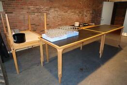 4 stk. borde MAGNUS OLESEN uden indhold