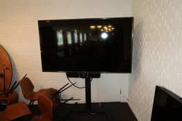 Fjernsyn LG 75UT640S0ZA med konferencekamera