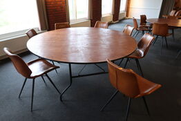 Klapbord med 7 stk. spisebordsstole