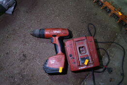 Akku bore/skruemaskine HILTI SF 150-A med batteri og lader