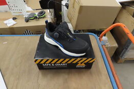 Arbejdssko MONITOR PARADOX E MONITOR str. 43