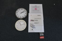 2 stk. Billederammer + 2 vægure