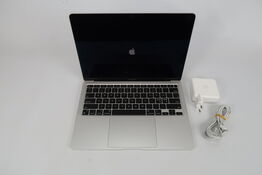 Apple Macbook Air M1 13" 