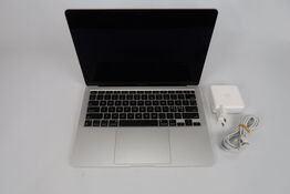 Apple Macbook Air M1 13" 