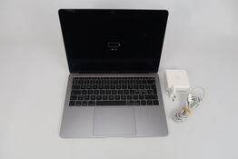 Apple Macbook Air I5-8210Y 13"