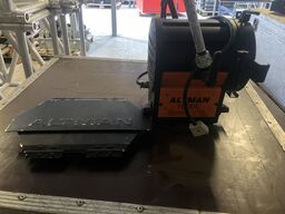 4 stk Altmann fresnell lampe m. barndoors og case