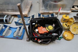 Værktøjstaske med div. Værktøj