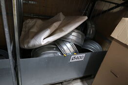 Palle med div. Ventilationsfittings