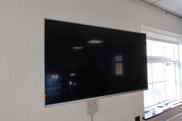 Fladskærms-tv 50" m. stativ PHILLIPS Model: 50PU5680412