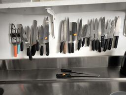 Div. Knive med holdere