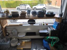 Bord i træ (uden indhold)