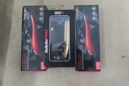 2 stk. Glattebørster samt trimmer