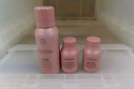 Tørshampoo samt 2 stk. rejsebalsam OMNIBLONDE