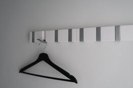 Knagerække samt spejl