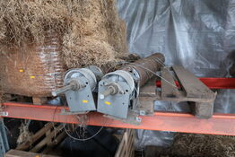 2 stk. motorer med wire